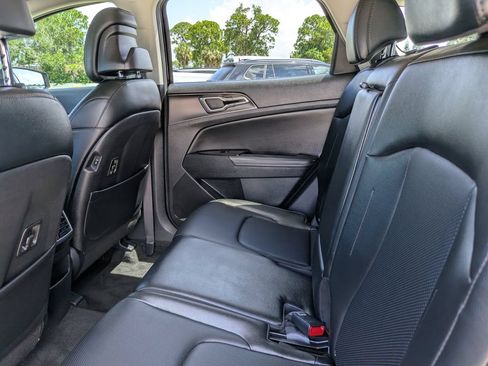 Certified 2025 Kia Sportage EX FWD image 18