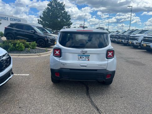 Used 2019 Jeep Renegade Limited AWD/4WD image 4