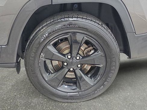 Used 2016 Jeep Cherokee High Altitude AWD/4WD image 32
