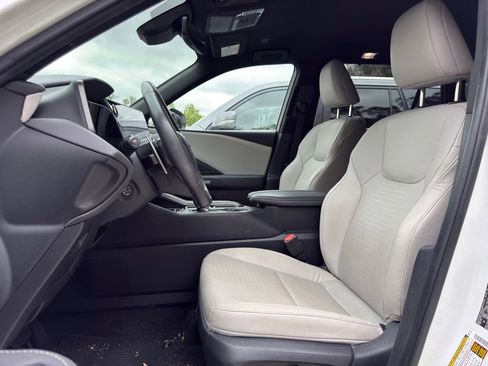 Certified 2024 Lexus TX 350 AWD w/ Cold Weather Package image 9