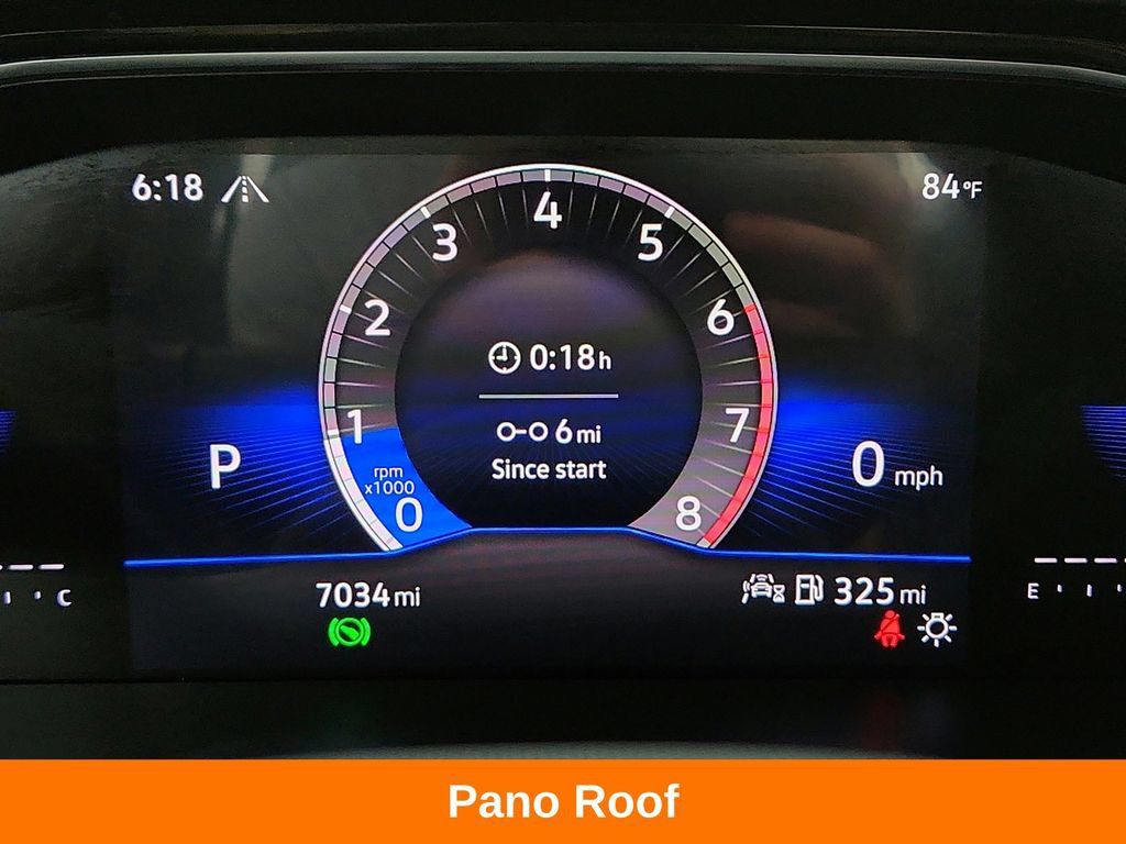 Used 2023 Volkswagen Jetta SE w/ Panoramic Sunroof Package FWD image 12