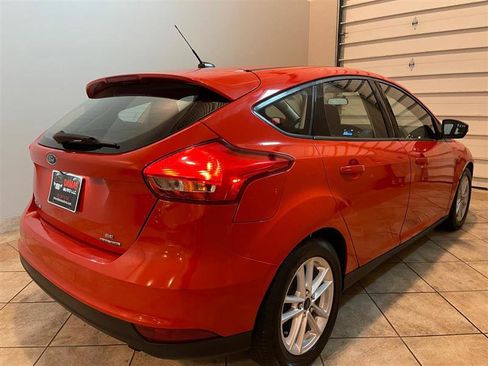 Used 2015 Ford Focus SE image 47
