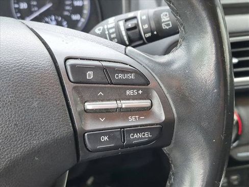 Used 2021 Hyundai Kona SEL AWD/4WD image 12