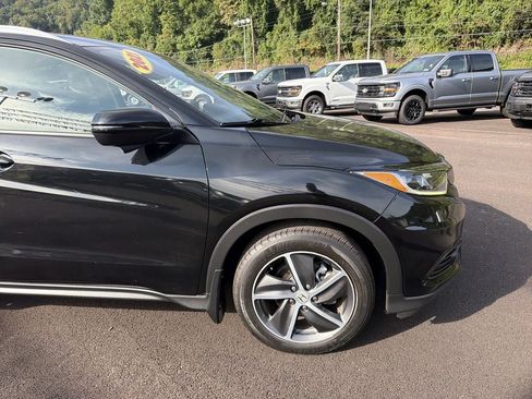 Used 2021 Honda HR-V EX-L image 2