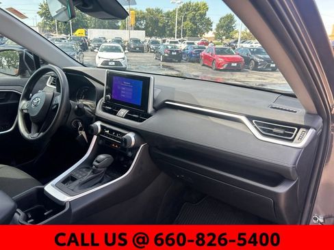 Certified 2024 Toyota RAV4 LE AWD/4WD image 7