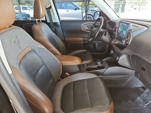 Used 2021 Ford Bronco Sport Outer Banks AWD/4WD image 19