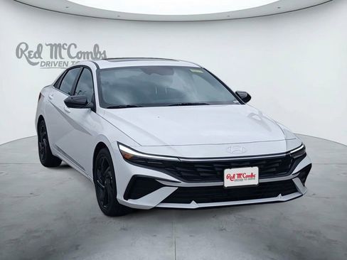 New 2026 Hyundai Elantra SEL Sport Premium w/ Cargo Package FWD image 7