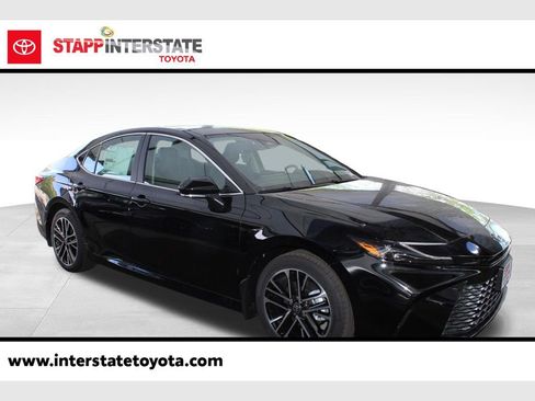 New 2026 Toyota Camry XLE FWD image 1