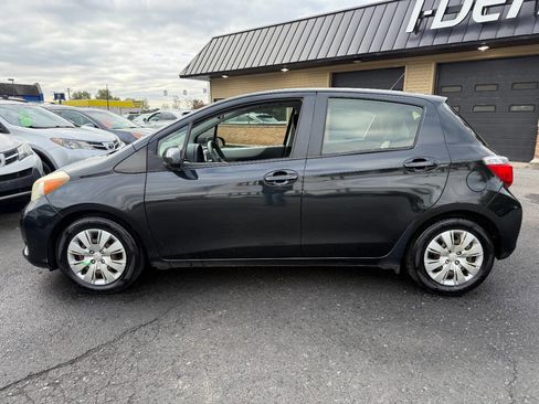 Used 2012 Toyota Yaris LE image 8