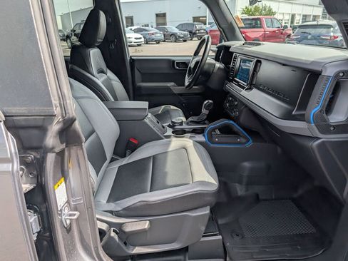 Used 2023 Ford Bronco Black Diamond AWD/4WD image 20