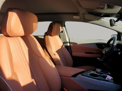 New 2026 Cadillac Optiq Sport 2 image 15