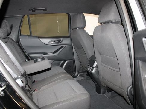 Used 2025 Chevrolet Equinox LT image 10