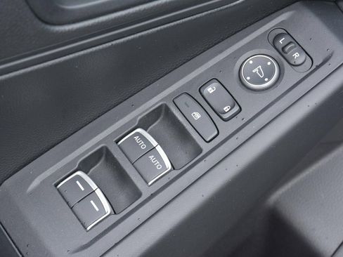 Used 2023 Honda Accord LX image 8
