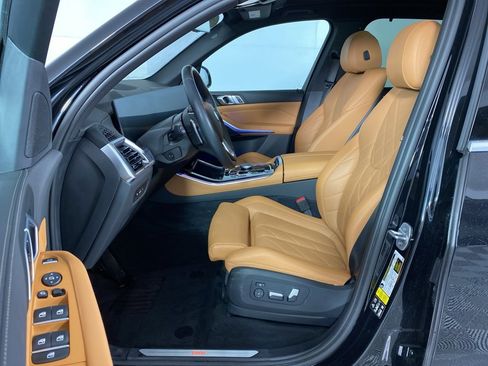 Certified 2024 BMW X5 xDrive40i w/ Parking Assistance Package image 7