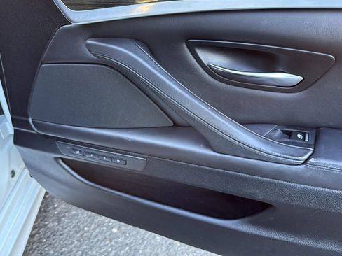 Used 2014 BMW M5 RWD image 21