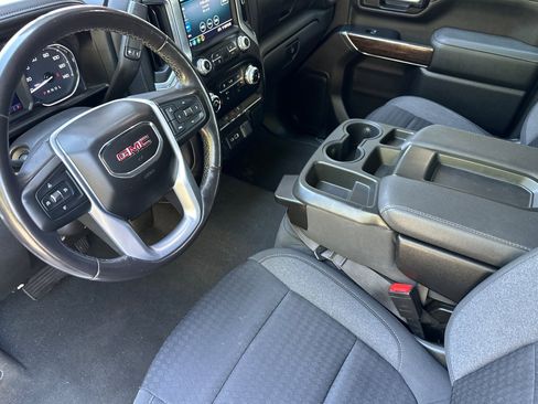 Used 2023 GMC Sierra 2500 SLE image 11
