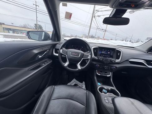 Used 2022 GMC Terrain SLT w/ Tech Package image 22