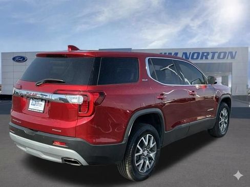 Used 2023 GMC Acadia SLE AWD/4WD image 4
