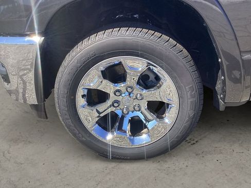 New 2026 RAM 1500 4x4 Crew Cab image 15