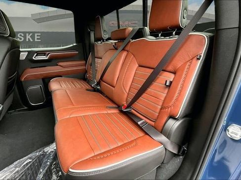New 2026 GMC Sierra 1500 Denali Ultimate AWD/4WD image 12
