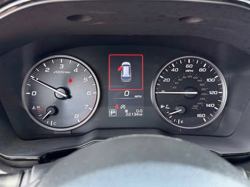 Used 2024 Subaru Outback Premium AWD/4WD image 26