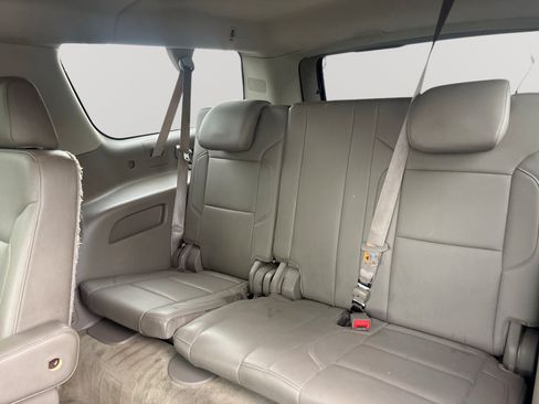 Used 2015 Chevrolet Suburban LTZ AWD/4WD image 27