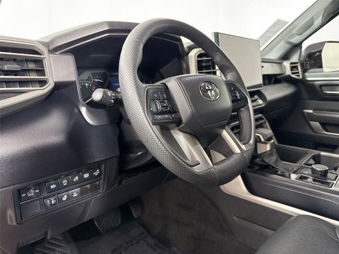 Used 2025 Toyota Tundra SR5 w/ SR5 Premium Package AWD/4WD image 4