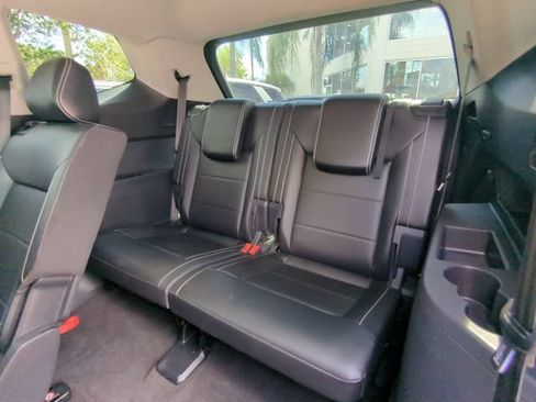 Used 2022 Volkswagen Atlas SEL AWD/4WD image 16
