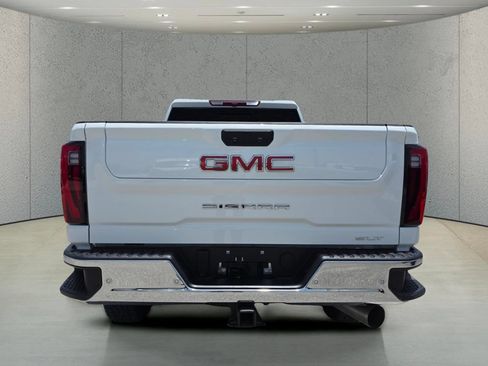 Used 2025 GMC Sierra 2500 SLT w/ SLT Premium Package AWD/4WD image 6