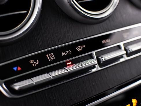 Certified 2022 Mercedes-Benz GLC 300 GLC 300 image 29