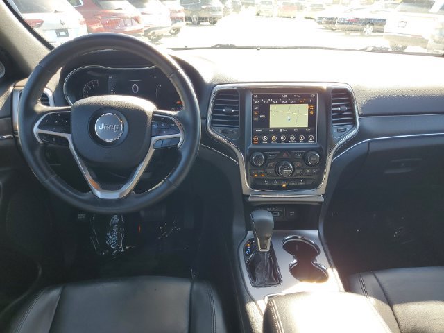 Used 2018 Jeep Grand Cherokee Limited AWD/4WD image 16