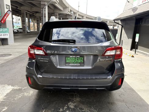 Used 2019 Subaru Outback 2.5i Premium w/ Popular Package #2 AWD/4WD image 6