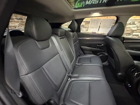 Used 2023 Hyundai Tucson Limited w/ Cargo Package AWD/4WD image 39
