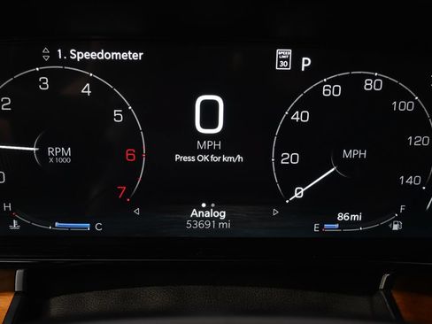 Used 2024 Jeep Grand Wagoneer Series III w/ Rear Seat Video Group 1 AWD/4WD image 26