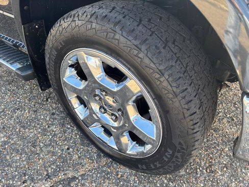 Used 2013 Ford F150 Lariat w/ Luxury Equipment Group image 18