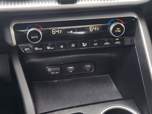 Used 2023 Kia K5 GT-Line image 19