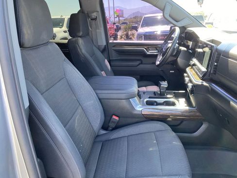 Used 2024 GMC Sierra 1500 Elevation w/ Preferred Package image 28