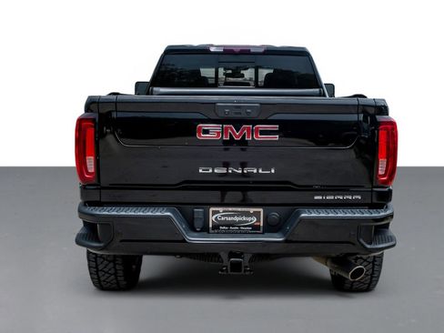 Used 2022 GMC Sierra 2500 Denali AWD/4WD image 9