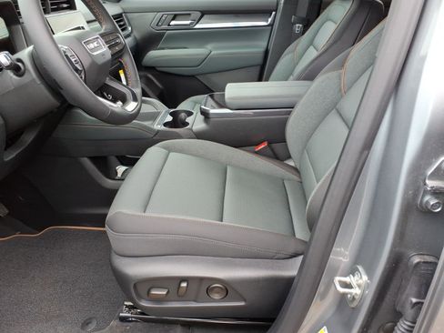 New 2026 GMC Terrain AT4 w/ Convenience Package III image 13