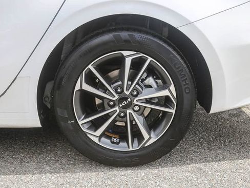 Used 2023 Kia Forte LXS FWD image 12