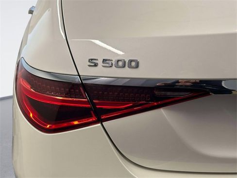 Certified 2022 Mercedes-Benz S 500 4MATIC image 10