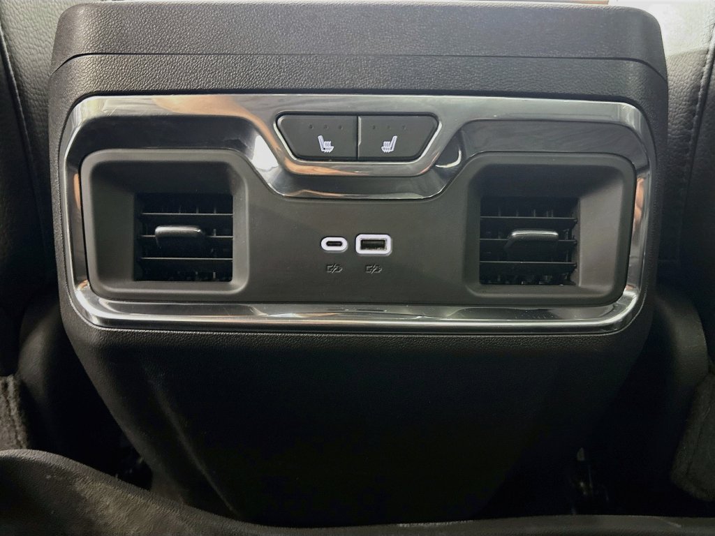 Certified 2024 GMC Sierra 2500 Denali w/ Denali Reserve Package AWD/4WD image 36