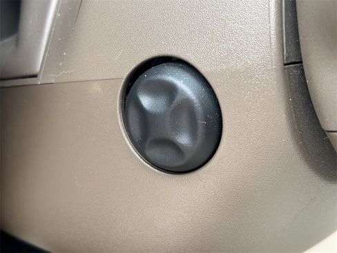 Used 2021 GMC Yukon Denali w/ Denali Ultimate Package image 33