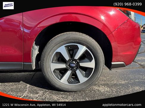 Used 2017 Subaru Forester 2.5i Premium w/ All-Weather Package AWD/4WD image 16