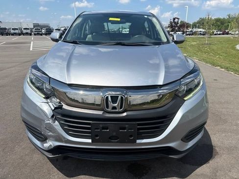 Used 2019 Honda HR-V LX image 3