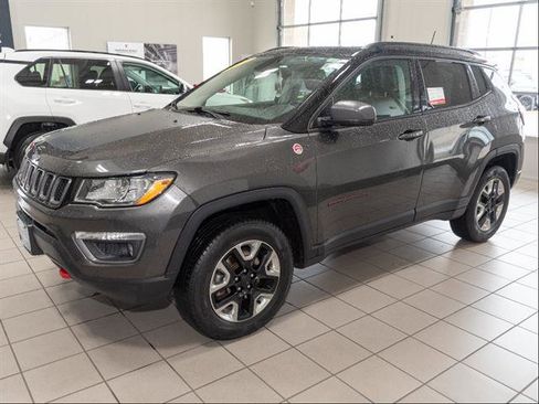 Used 2017 Jeep Compass Trailhawk w/ Leather Interior Group image 4