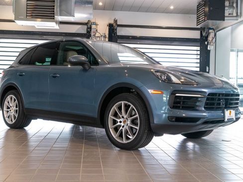 Certified 2019 Porsche Cayenne AWD/4WD image 7