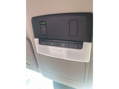 Used 2025 Nissan Altima 2.5 SV image 16