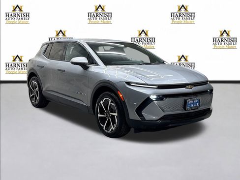 New 2026 Chevrolet Equinox EV LT w/ Comfort Package image 4