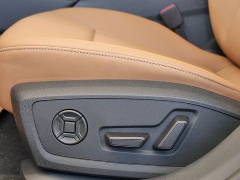 New 2025 Audi A5 2.0T Premium image 12